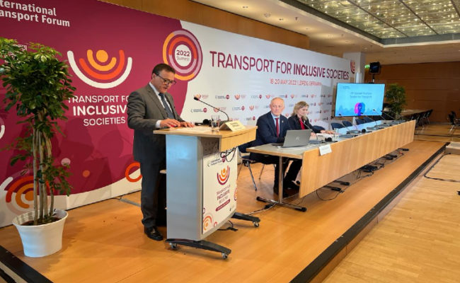 Forum international de trans port