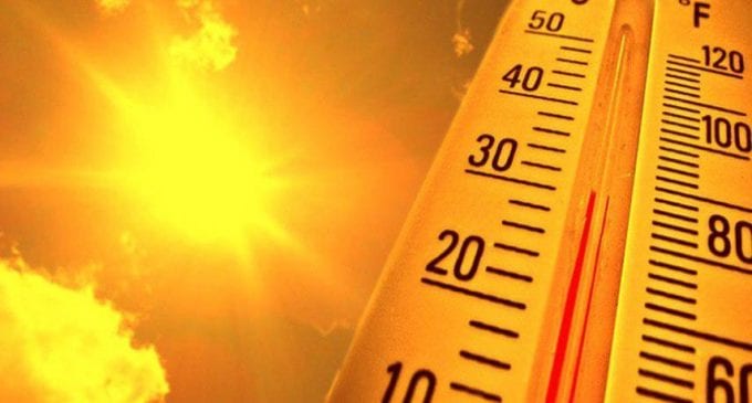 نشرة إندارية: موجة حرارة تضرب المملكة هذا الأسبوع مصحوبة بالشركي…
