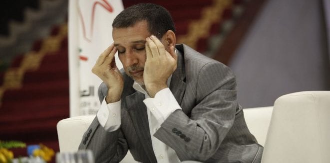 أحمد الدافري يكتب ..رئيس الحكومة والقرارات “لمفعفعة”