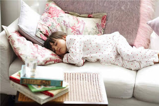 صحة….فوائد النوم على الجنب الأيمن