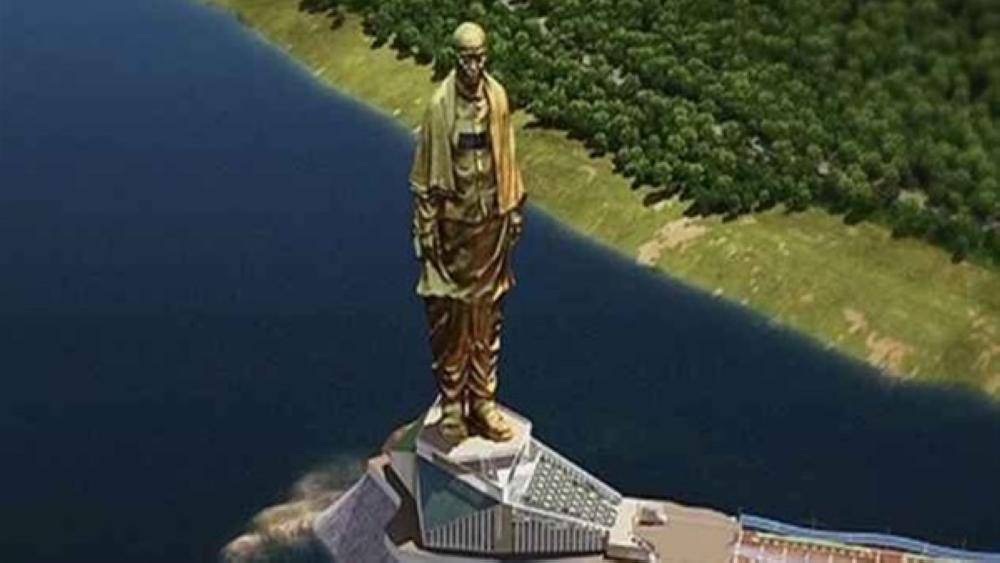 الهند.. إزاحة الستار عن أضخم تمثال في العالم