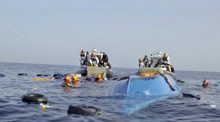 حريك. البحرية الملكية تنقذ 615 “حراك” من الغرق بسواحل المتوسط