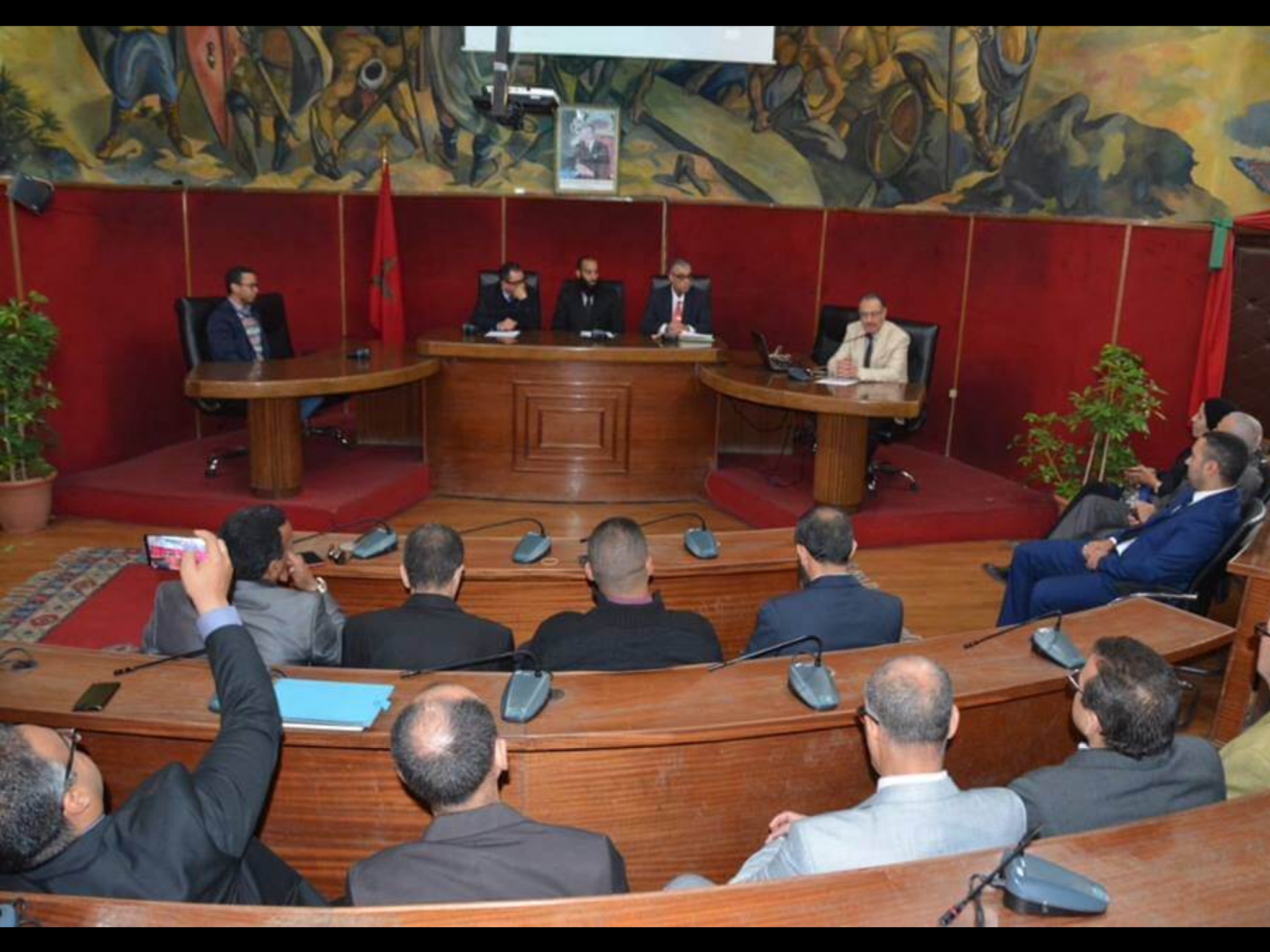 “اعتقال” نائب رئيس مقاطعة مراكشية في سبتة يربك زيارة رسمية