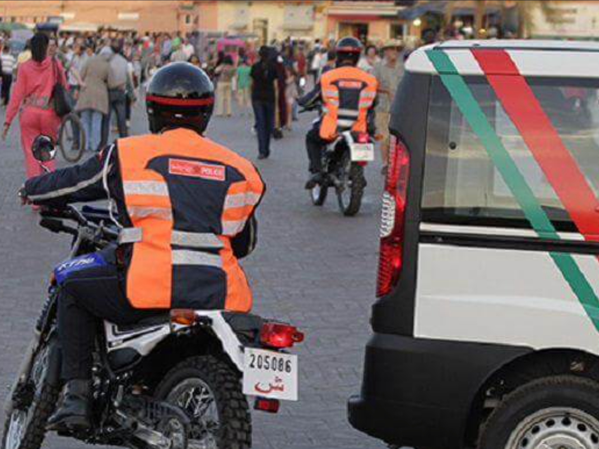 آثار دم على سيارة “تستنفر” أمن مراكش