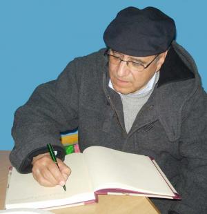 أحمد بوزفور يكتب: فكر الشعر