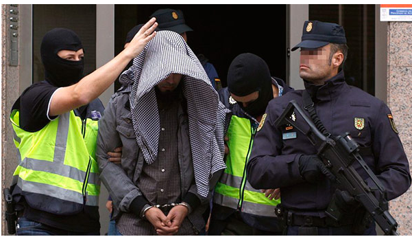 المخابرات الاسبانية تعتقل مغربيا موال للقاعدة رغب الموت في عمل إرهابي