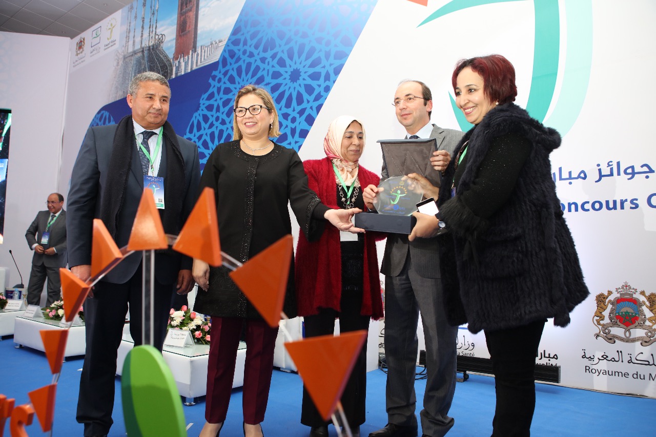 بالصور.. الوزير الدكالي يوزع جوائز تحسين الجودة بالمرافق الصحة