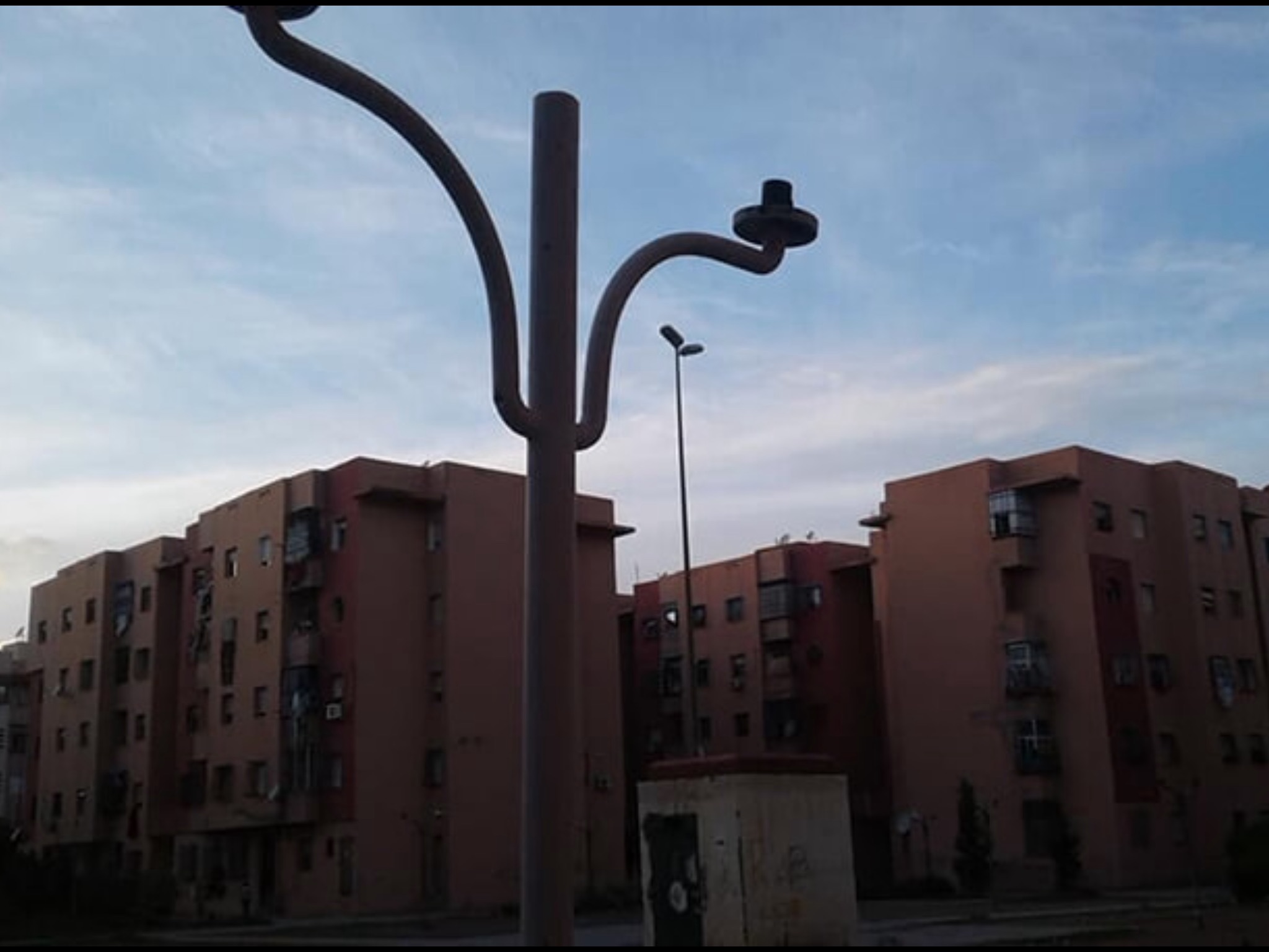 گريسّاج. منحرفون يستغلون غياب الإنارة العمومية للاعتداء على سكان أبواب مراكش