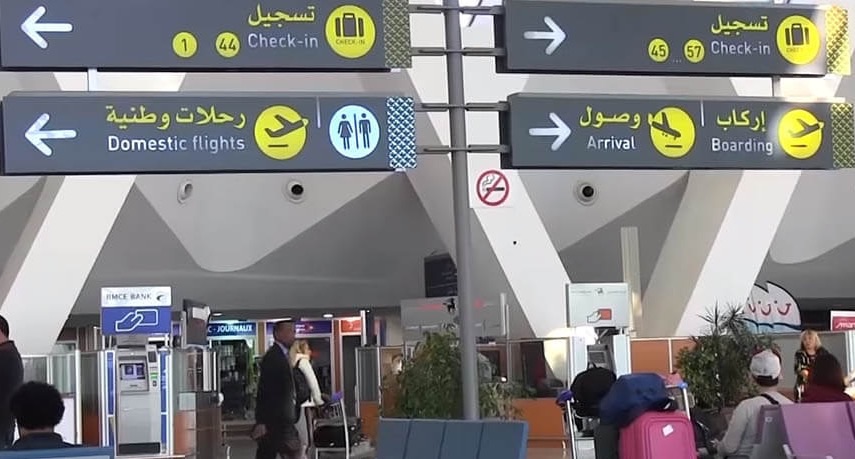 بوابات إلكترونية في مطار مراكش بعد تزايد “معاناة” المسافرين
