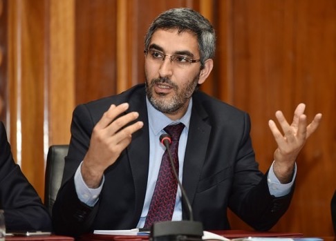 “طرد” العماري عمدة الدار البيضاء من ألمانيا بعد “حجزه” رفقة وفد برلماني مع “حرّاگة”