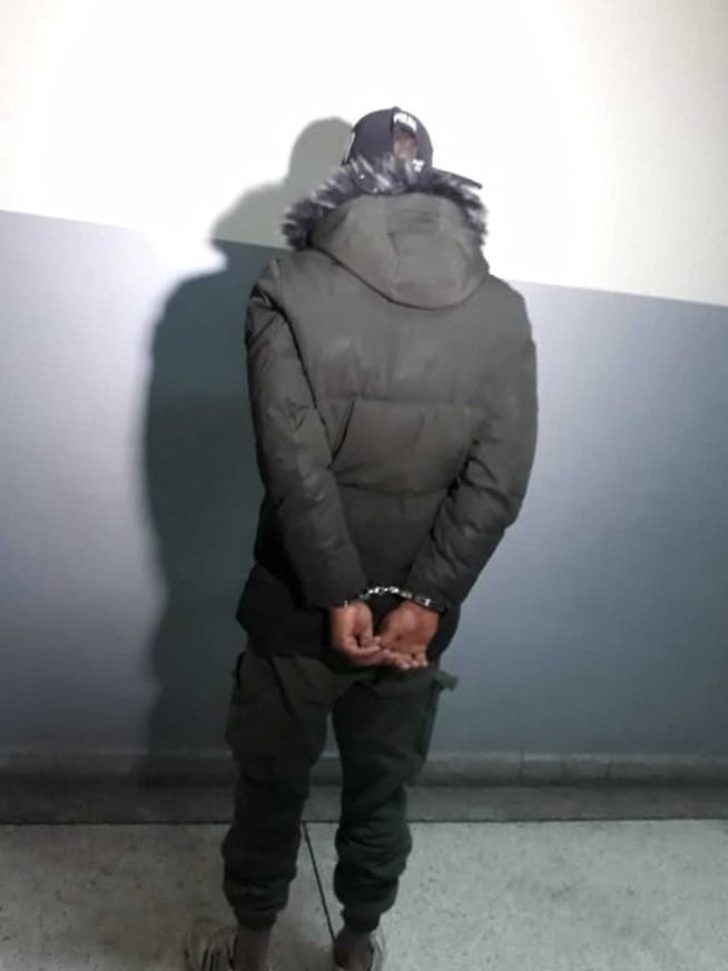 صورة. بوناني مبوّق في مراكش.. اعتقال مروجين للخمور والسيليسيون