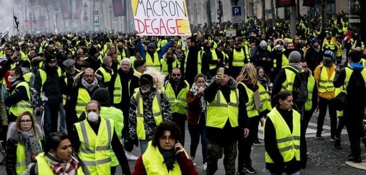 “ماكرون ديكاجْ”.. السّترات الصفراء في شوارع باريس للأسبوع الـ13على التوالي