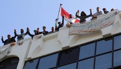 فينك ألالّة بسيمة؟ مكفوفون عاطلون يهددون بـ”الانتحار الجماعي”