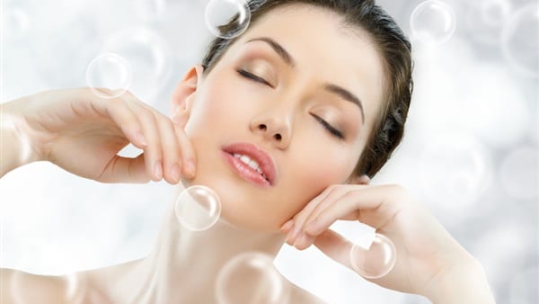 سيدتي..لبشرة خالية من التجاعيد وصفات طبيعية بفيتامين “C”