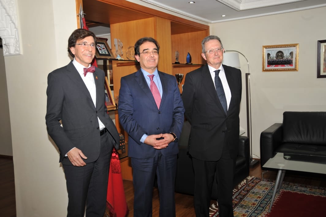 حكومة. الوزير بنعتيق يستقبل الوزير الاول البلجيكي السابق