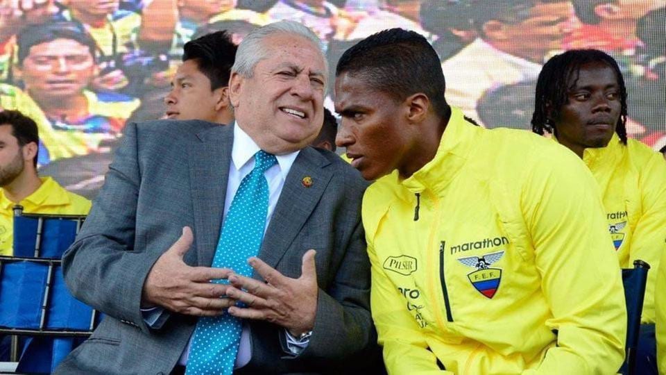 الإيقاف مدى الحياة. عقوبة “فيفا” لرئيس اتحاد الإكوادور السابق