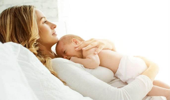 كيف تتعاملين مع التوتر عندما يكون لديك مولود جديد؟