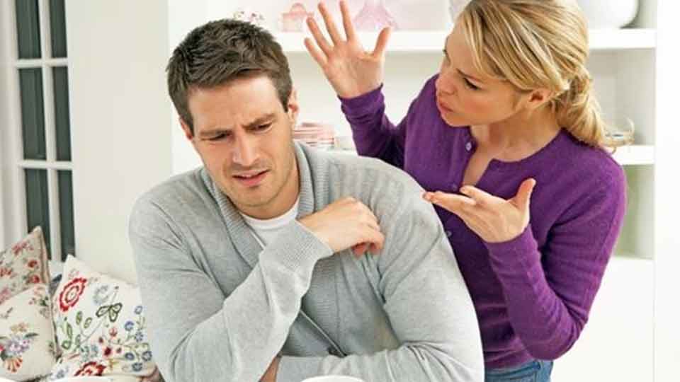 دراسة تكشف الزوجة التي تقصر العمر