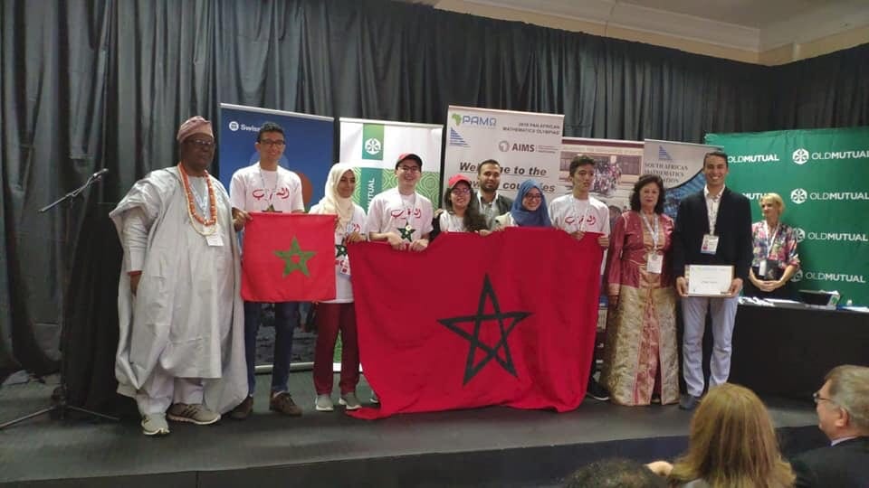 نقطة ضوء وسط العتمة. التلاميذ المغاربة يسطعون في الأولمبياد الإفريقية للرياضيات