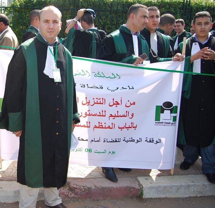 نادي القضاة ينعي رحيل الأستاذ الهداري قاضي العرائش