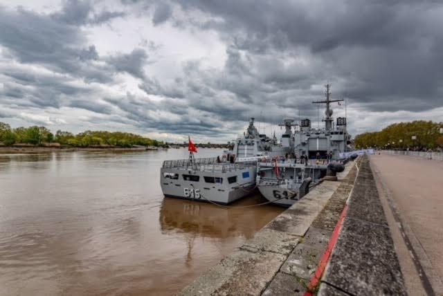 الأسطول التدريبي للبحرية الملكية يعود إلى المياه الوطنية