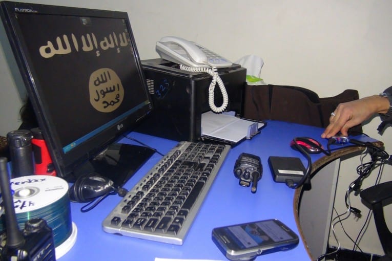 داعش وغسل دماغ “أبي فارس” قبل السقوط في قبضة مخابرات المغرب ( الحلقة 4)