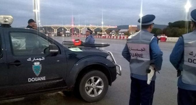 جمركي احفير. حلت والدته بمقر عمله فأطلق 5 رصاصات في صدر حاسوب الدولة