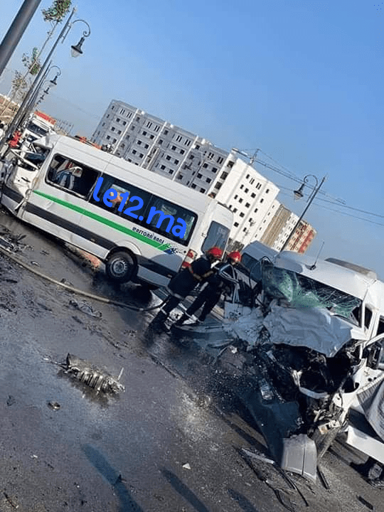 فاجعة ..ثلاثة قتلى و14 جريح في تصادم حافلتين لنقل العمال بطنحة