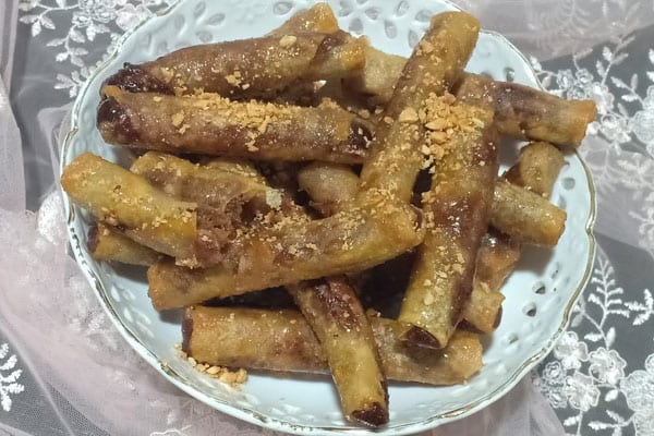 سيدتي..”سيكار” بالفواكه الجافة مقرمشين ومعلكين