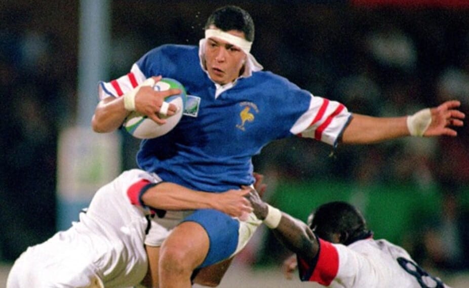 قصص أسماء مغربية سطعت في المهجر. عبد اللطيف بنعزي