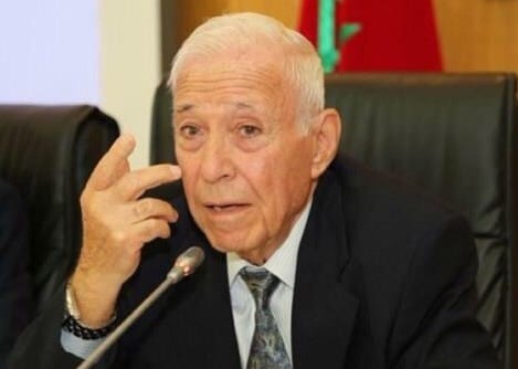 وفاة المفكر السوري الطيب تيزيني