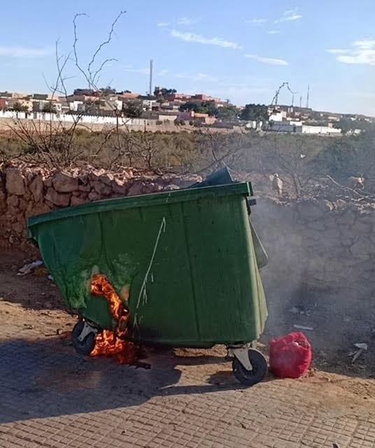 بالصور. أعمال تخريبية في طانطان وتساؤلات عن المنفذين والدوافع