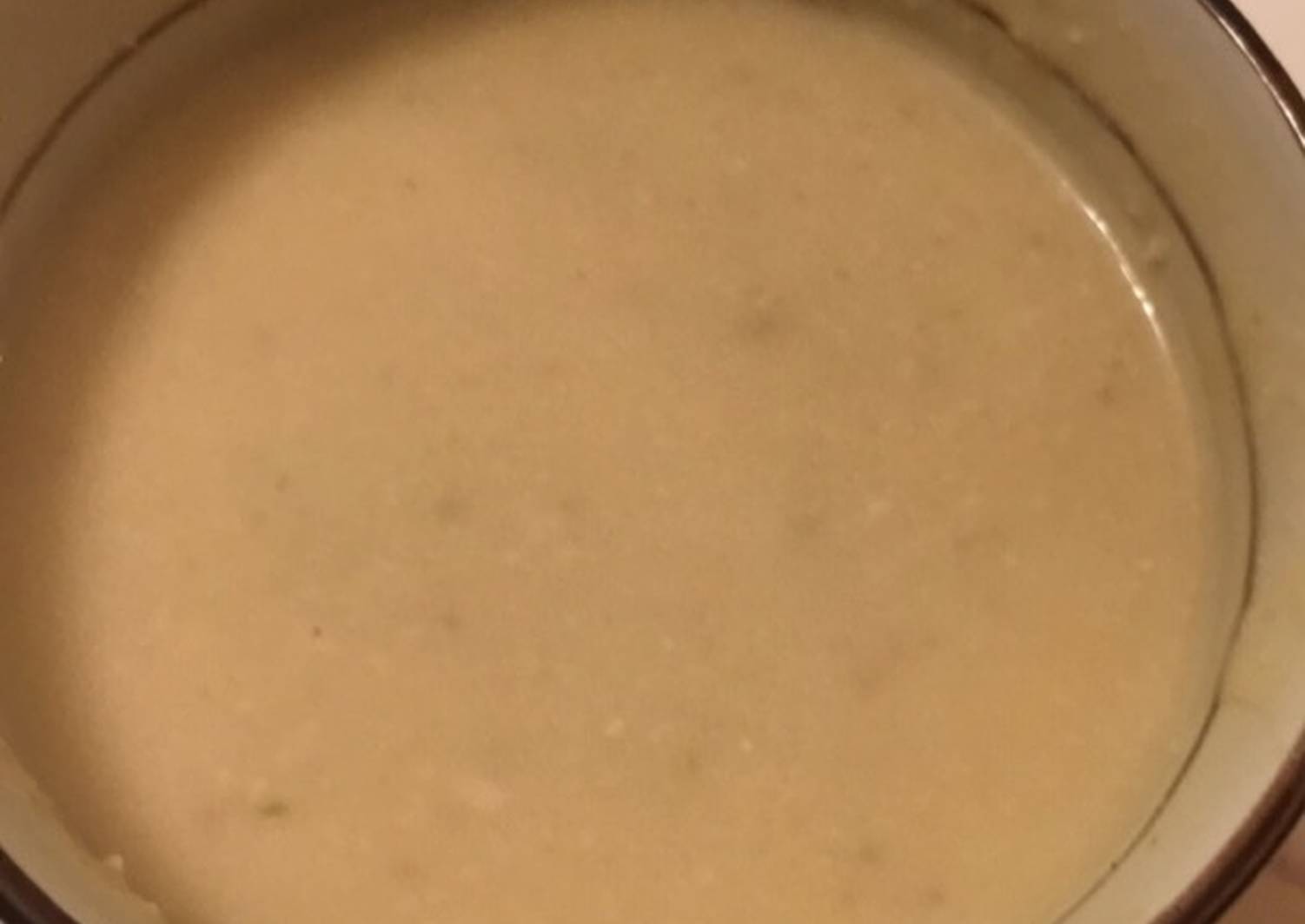 ساهلة وسريعة.. شوربة البطاطس بالبصل