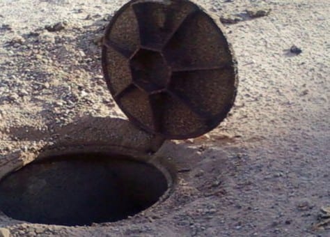 كارثة..غرق ثلاثة عمال وسط “بالوعة” للصرف الصحي ببسكورة