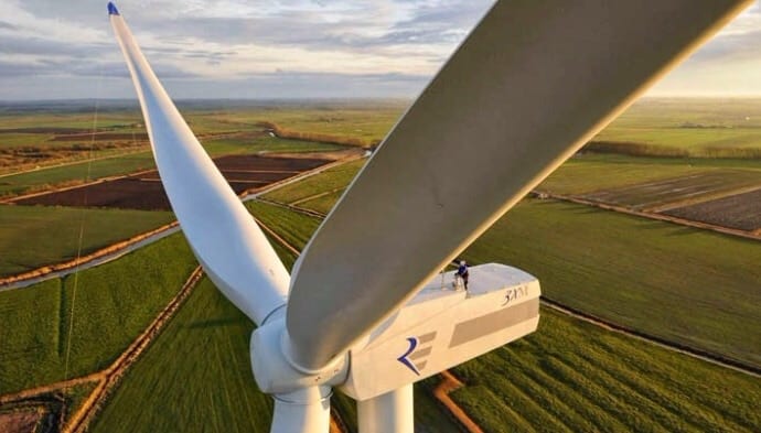 طاقة. شركة إسبانية تبني أكبر برج ريحي في إفريقيا بتفويض من المغرب