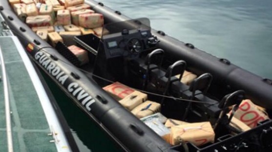 جبل طارق. اعتقال 14 شخصا وحجز 6 أطنان من الحشيش