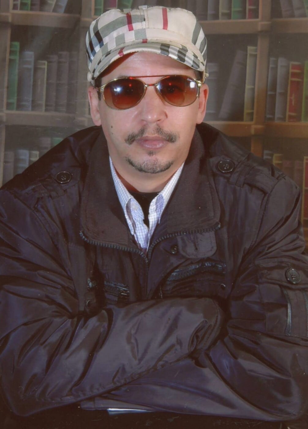 أضـاعُـوني.. أوراق مـن سيـرة مُجـاز مُعطـّـَل (يوميـات)