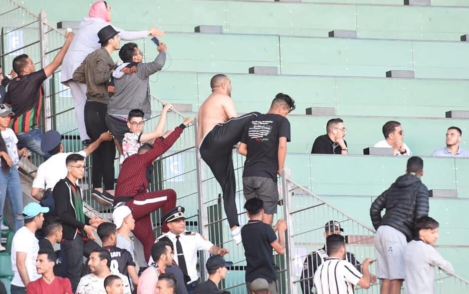 جماهير الجيش تفجر “غضبها” في وجه مسؤولي الفريق