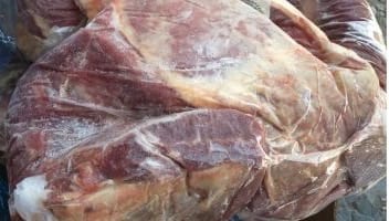 شاط الخيرْ عْلى زعيرْ.. منظمات خيرية تقدّم لحوما فاسدة للمعوزين