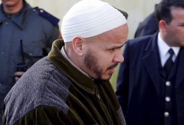 إسبانيا تسلّم المغرب أشهر معتقل مغربي في سجونها