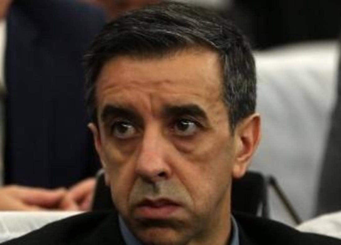 الجزائر. توالي سقوط رموزبوتفليقة بسجن رجل أعمال بارز ووالي العاصمة السابق