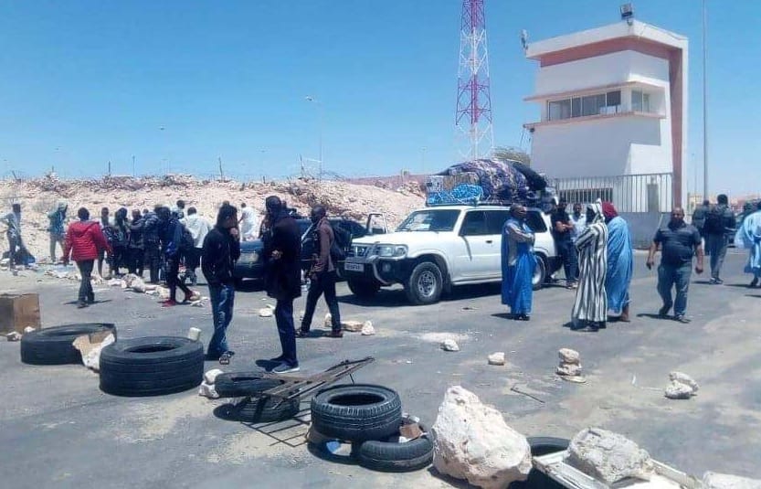 الخارجية الفرنسية تُحذر رعاياها من ارتياد معبر “الكركرات” والمنطقة العازلة