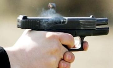 العرائش. 7 رصاصات للسيطرة على كلبين شرسين لشخص “خطر”