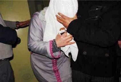 شتوكة. ضبط متزوجة متلبّسة بالخيانة الزوجية داخل منزل أسرتها