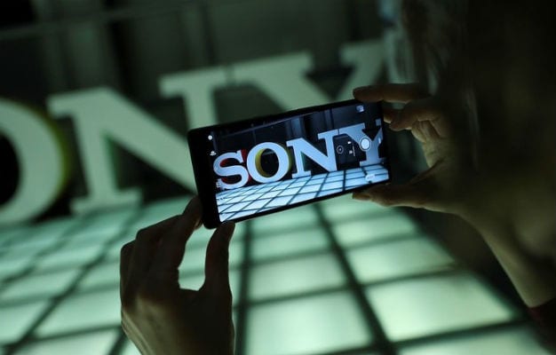 “سوني” تطلق هاتفا أنيقا بقدرات مميزة