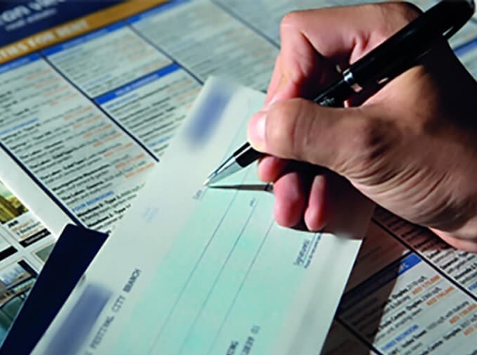 إمنتانوت. شيكات بدون رصيد ترسل متزوجا خلف القضبان