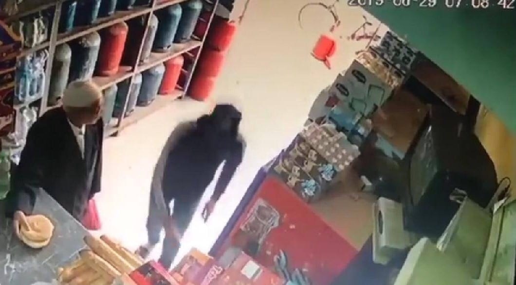 أولاد تايمة. اعتقال منفذ سرقة “بالعلالي” في حق فتاة (+صور)