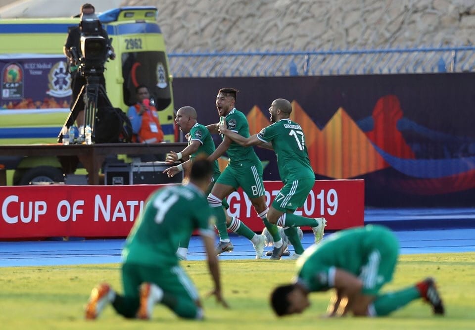 كان 2019. الجزائر إلى نصف النهائي على حساب كوت ديفوار