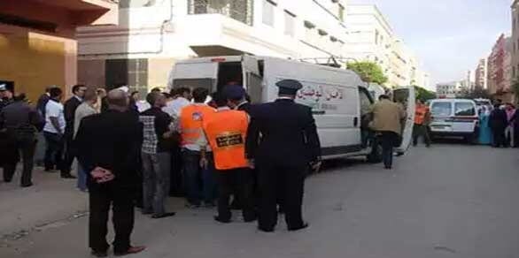 أكادير. اعتقال طالب “دكدك” سائحا أجنبيا وأمره بجمع حقائبه ومغادرة المغرب