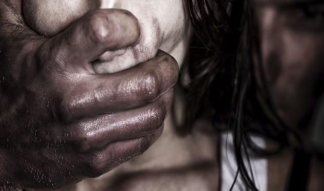 السّيبة. اختطفوا “نادلة” وتناوبوا على اغتصابها بوحشية والشرطة تعتقلهم